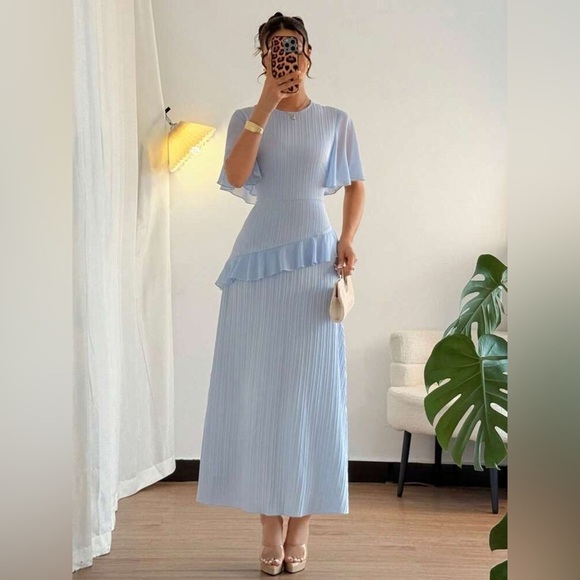 Ruffled Round Neck Flutter Sleeve Dress - Picture 3 of 6